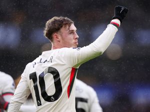 Supporting image for story: Chelsea hat-trick hero Cole Palmer working out how to deal with injury setbacks