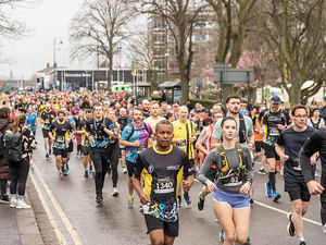 Stafford Half Marathon 2025 (photos by Ian Knight / Z70 Photography)