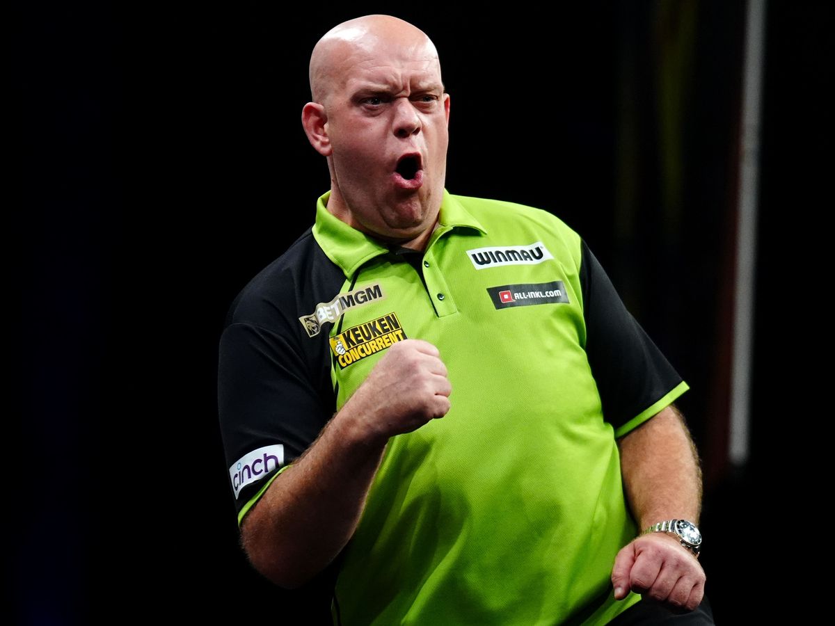 Michael van Gerwen beats Luke Littler to win first televised title in two years Michael van Gerwen beats Luke Littler to win first televised title in two years