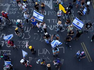 Supporting image for story: Israeli court orders end to general strike over hostage crisis