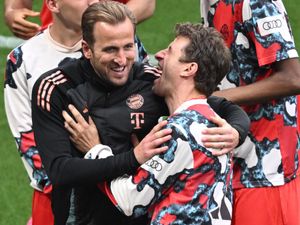 Supporting image for story: Long time coming – Harry Kane savours first trophy as Bayern Munich celebrate