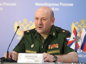 Supporting image for story: Russia detains suspect over killing of general in Moscow bomb blast