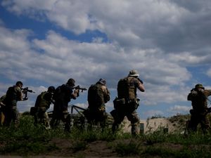 Supporting image for story: Russia deploys more troops and claims progress in east Ukraine