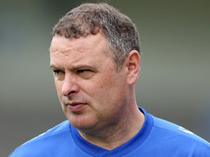 Supporting image for story: AFC Telford boss Rob Smith urges Jack Rea to win starting spot