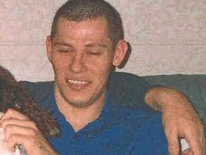 Supporting image for story: Shrewsbury robber in bungled river escape bid