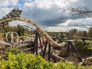 Supporting image for story: UK rollercoaster snags top spot in 'favourite' theme park attractions