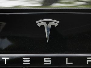 Supporting image for story: How do self-driving cars work?