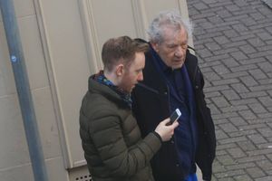 Supporting image for story