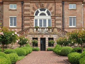 Supporting image for story: Stunning West Wing for sale with roof terrace and gardens for £1.2 million