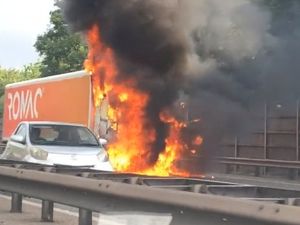 Supporting image for story: Shocking video shows M6 lorry on fire