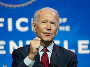 Supporting image for story: Biden calls for action on virus as he introduces health team