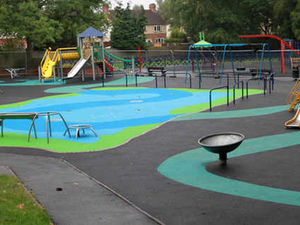 Supporting image for story: Faulty water jets leave children high and dry