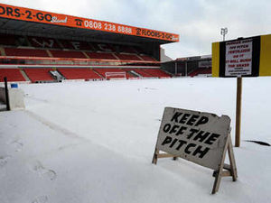 Supporting image for story: Walsall v Oldham called off due to weather