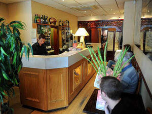 Supporting image for story: Minhs Cantonese Restaurant, Tettenhall