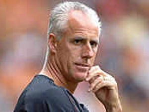 Supporting image for story: McCarthy's blast at 'comic' defence