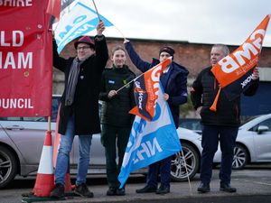Supporting image for story: Thousands of ambulance workers go on strike in dispute over pay