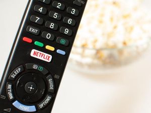 Supporting image for story: Netflix showed the strength of its Twitter game and raised some troubling questions in the process