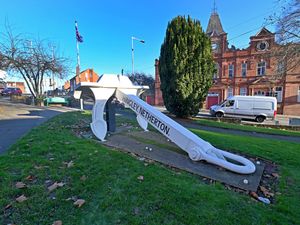 Supporting image for story: We visited a Black Country town with Titanic history, friendly people and natural beauty on its outskirts