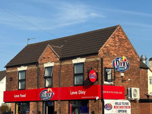 Supporting image for story: 'People have been loving us' - Shropshire's first branch of British fast food chain Dixy Chicken takes Telford by storm