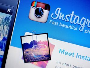 Supporting image for story: Instagram Stories turns one and reminds everyone how much bigger it is than Snapchat