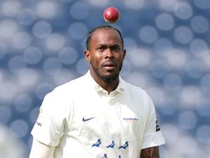 Supporting image for story: England add Jofra Archer to squad ahead of second Test against India
