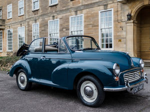Supporting image for story: Pause for Martin's Moggy at newelectric car home