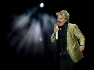 Supporting image for story: Rod Stewart in Shrewsbury: What is the weather forecast for tomorrow night's concert?