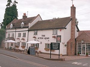 Supporting image for story: Dozens back fight to save Shropshire pub