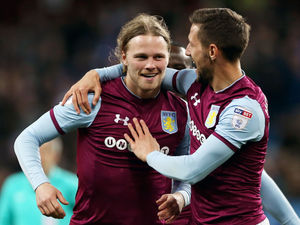 Supporting image for story: Former West Brom boss Tony Pulis linked with move for Birkir Bjarnason