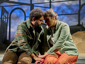 Supporting image for story: Review: The Beekeeper of Aleppo at Theatre Severn, Shrewsbury