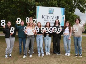 Supporting image for story: Kinver students celebrate success!