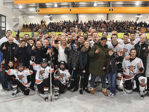Supporting image for story: Telford Tigers claim EPIHL league title as Tom Watkins hails 'remarkable achievement'
