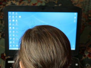 Supporting image for story: Social media giants to pay for anti-bullying measures