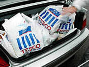 Supporting image for story: Town's new Tesco opens