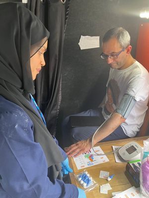 Local Democracy Reporter Gurdip Thandi undergoing an NHS health check. 