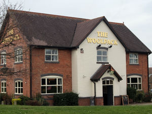 Supporting image for story: Car set ablaze outside Telford pub 