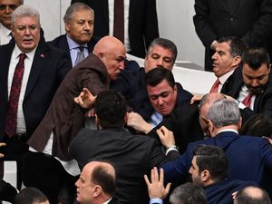 Supporting image for story: Brawl erupts in Turkey’s parliament over justice minister appointment