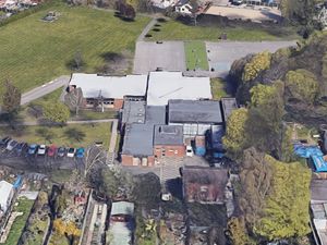 Supporting image for story: School forced to close by power outage and left 'unable' to warn parents