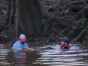 Supporting image for story: Texas county deflects mounting questions over actions before deadly flood