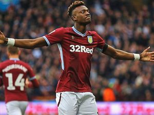 Supporting image for story: Dean Smith tells Aston Villa to keep looking up as they enter Championship run-in