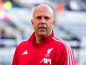 Supporting image for story: Arne Slot not ruling out further signings for Liverpool amid Alexander Isak saga