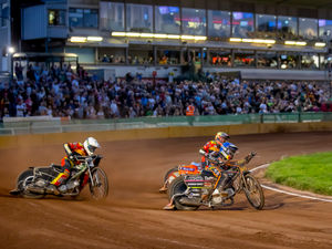 Supporting image for story: Speedway fans from across Midlands join 'gutted' Wolves crowd at Monmore Green's last ever league meeting 