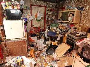 Supporting image for story: £100,000 bungalow has 'fantastic potential' - but needs a BIG clear-out first