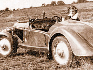 Supporting image for story: Family's long search for vintage vehicle pays off