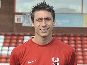 Supporting image for story: Chris McPhee lands deal at Torquay