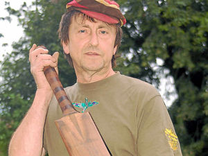 Supporting image for story: Graham's souvenir of a cricketing century