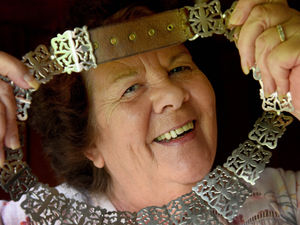 Supporting image for story: Walsall woman's plea for unwanted jewellery