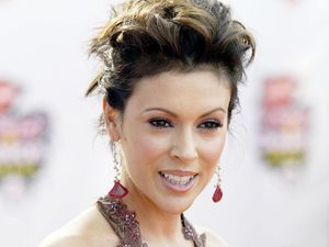 Supporting image for story: Alyssa Milano shares update on uncle after they were in a car crash