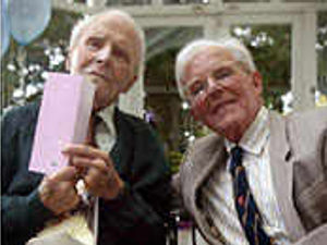 Supporting image for story: Twins reach 100th birthday