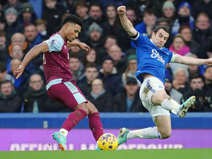 Supporting image for story: Analysis: Opportunity missed for Aston Villa but a point could prove priceless